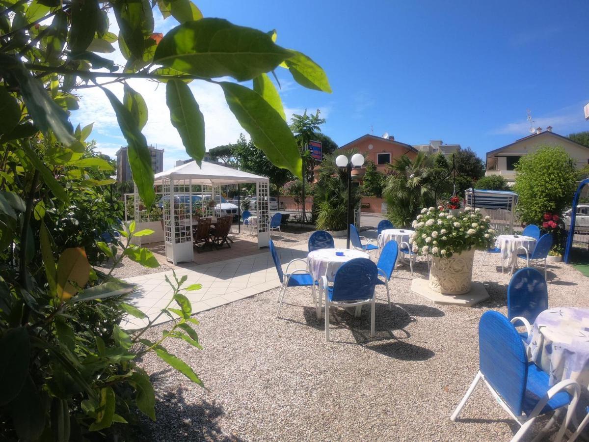 ميلانو ماريتيما Splendid B&B المظهر الخارجي الصورة