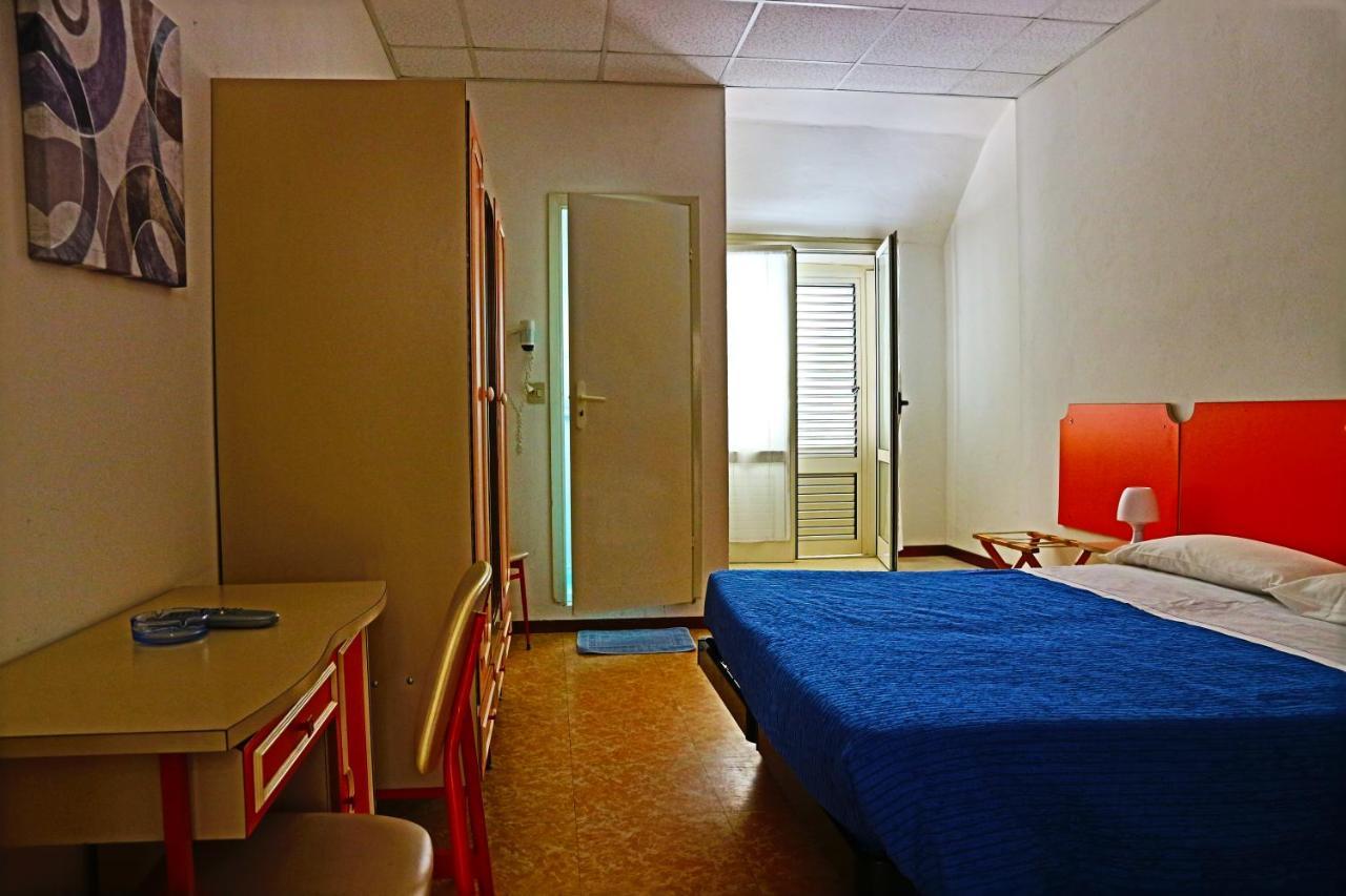 ميلانو ماريتيما Splendid B&B المظهر الخارجي الصورة